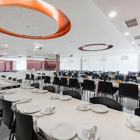 Azinheira By Ridan Otel 3*