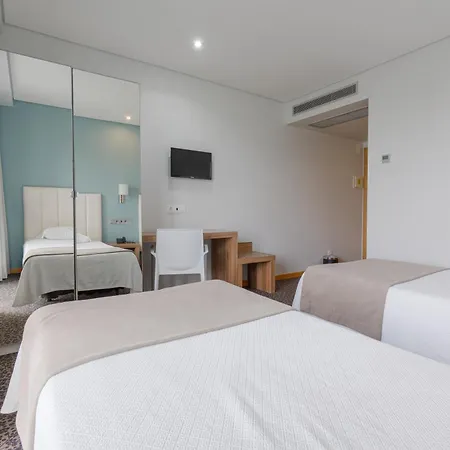 Hotel Azinheira By Ridan Hotels 3*
